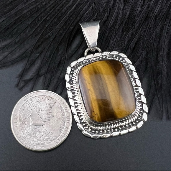 950 Sterling Silver Vintage Cabochon Cut Tiger's Eye Pendant. - Picture 2 of 7